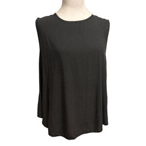Old Navy Medium black‎ polka dot staple sleeveless blouse relaxed top capsule